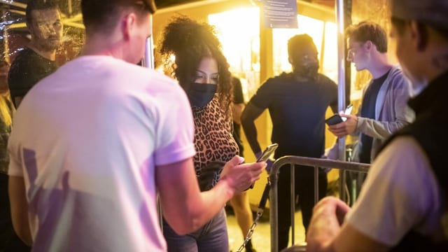 Ausgangs-Kontrolle während der Coronakrise Ausgangs-Kontrolle während der Coronakrise