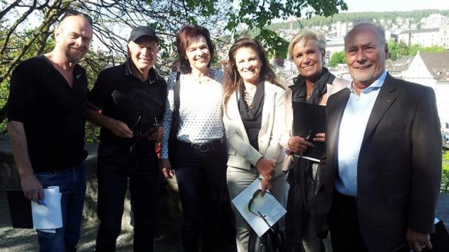 Gruppenfoto der Stadtführungsgruppe mit Joschi Kühne und Regi Sager Gruppenfoto der Stadtführungsgruppe mit Joschi Kühne und Regi Sager
