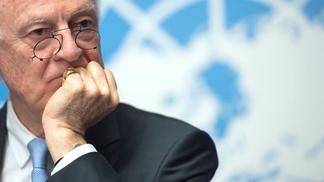 Staffan De Mistura bei der Medienkonferenz in Genf, 28.4.2016. Staffan De Mistura bei der Medienkonferenz in Genf, 28.4.2016.