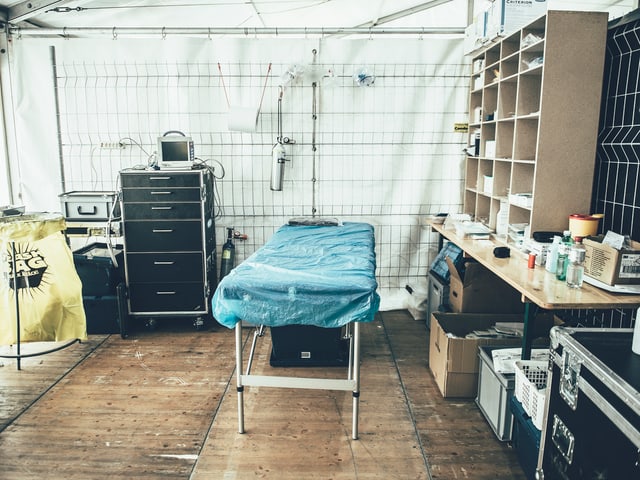 Das Behandlungszimmer. Das Behandlungszimmer.
