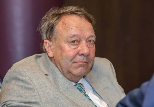 Dirk Hordorff. Dirk Hordorff.