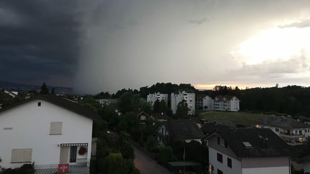 Schauer über Jona. Schauer über Jona.
