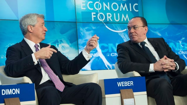 JP-Morgan-Chef James Dimon (links) und Axel Weber, Verwaltungsratspräsident bei der UBS, diskutieren auf der Bühne. JP-Morgan-Chef James Dimon (links) und Axel Weber, Verwaltungsratspräsident bei der UBS, diskutieren auf der Bühne.