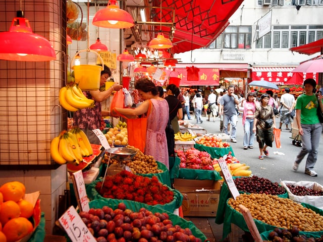 Einen Markt in Hong Kong. Einen Markt in Hong Kong.
