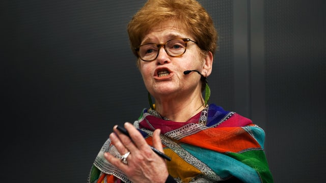 Porträt Deborah Lipstadt. Porträt Deborah Lipstadt.