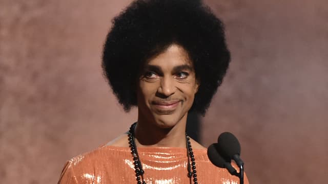 Prince verzieht sein Gesicht bei der Preisverleihung «Grammys». 