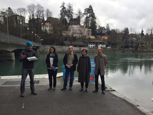 Ernst Bromais (ambassadur da l'aua da l'ONU), Fraziska Herren (inizianta), Rolf Frischknecht, (protecziun dals animals), Madeleine Vakkuri-Gutknecht (inizianta), Roman Wiget ( president da la cumissiun resursas dad aua) Ernst Bromais (ambassadur da l'aua da l'ONU), Fraziska Herren (inizianta), Rolf Frischknecht, (protecziun dals animals), Madeleine Vakkuri-Gutknecht (inizianta), Roman Wiget ( president da la cumissiun resursas dad aua)