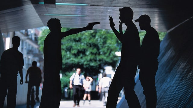 Schulleitungen im Kanton Bern sollen über kriminelle Jugendliche Bescheid wissen. Schulleitungen im Kanton Bern sollen über kriminelle Jugendliche Bescheid wissen.