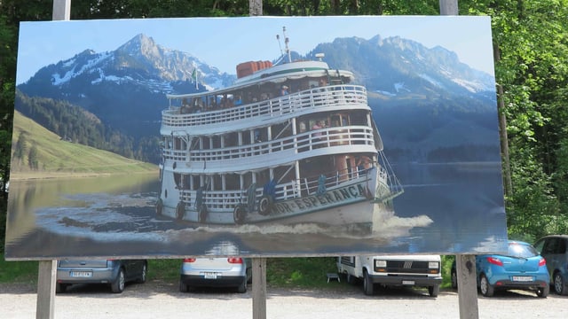 Ein Plakat eines Schiffes. Ein Plakat eines Schiffes.