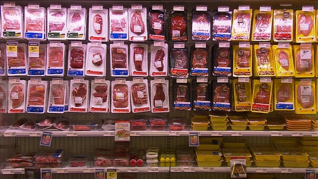 Fleisch im Coop-Regal Fleisch im Coop-Regal