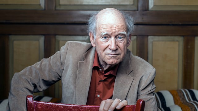 Autor und Kabarettist Franz Hohler Autor und Kabarettist Franz Hohler
