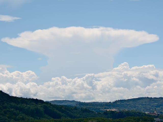 Eine ausgeprägte Gewitterwolke.