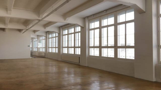 Eine leere Halle im Kammgarnareal Eine leere Halle im Kammgarnareal