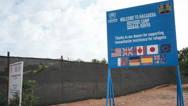 Tfel des UNO-Flüchtlingshilfswerks UNHCR. Tfel des UNO-Flüchtlingshilfswerks UNHCR.