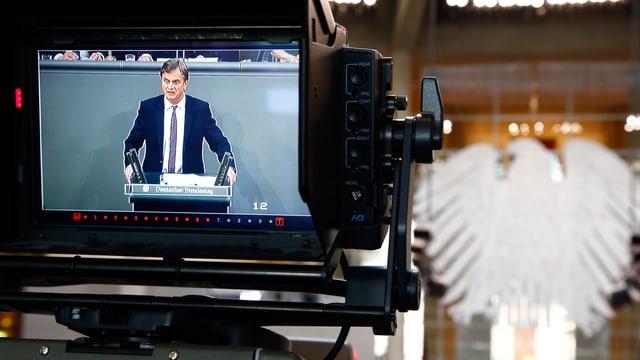 AfD-Mann Baumann spricht im Bundestag AfD-Mann Baumann spricht im Bundestag