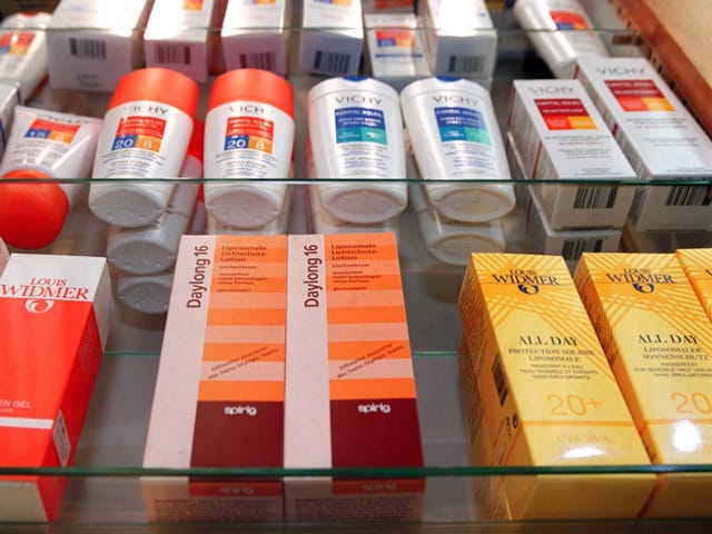Sonnencremepackungen