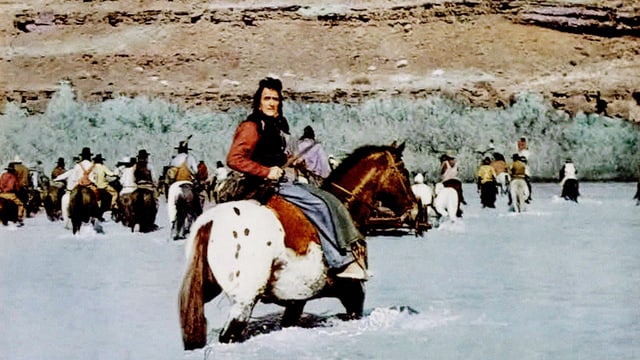 Indianer durchqueren einen Fluss. Indianer durchqueren einen Fluss.