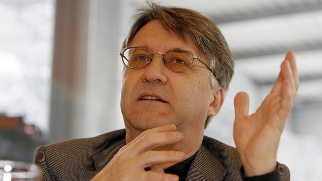 Portrtät von Markus Züst. Portrtät von Markus Züst.