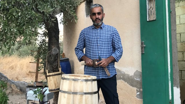 Ahmed Bani Mustafa, Tourenleiter in Jerash. Ahmed Bani Mustafa, Tourenleiter in Jerash.