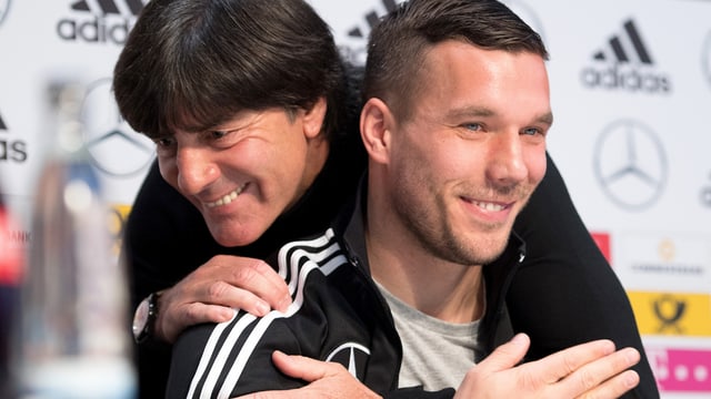 Joachim Löw und Lukas Podolski Joachim Löw und Lukas Podolski