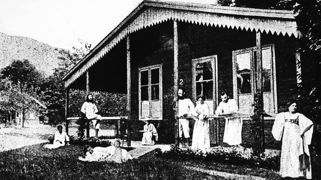 Haus und Menschen Haus und Menschen
