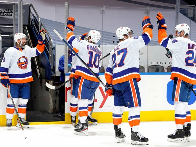Islanders jubeln Islanders jubeln