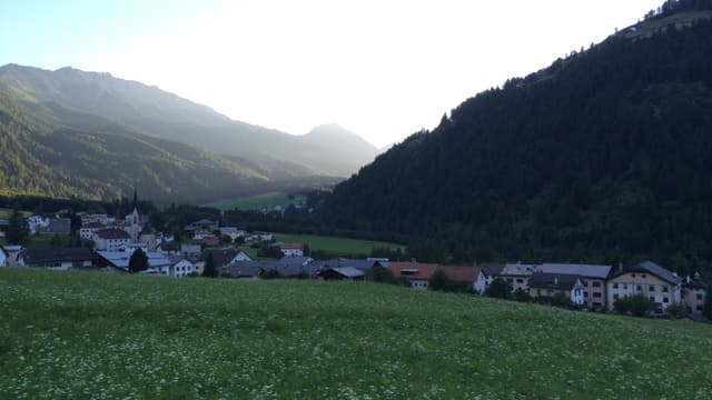 La vischnanca da Sta. Maria, il Piz Turettas ed il Piz Dora La vischnanca da Sta. Maria, il Piz Turettas ed il Piz Dora