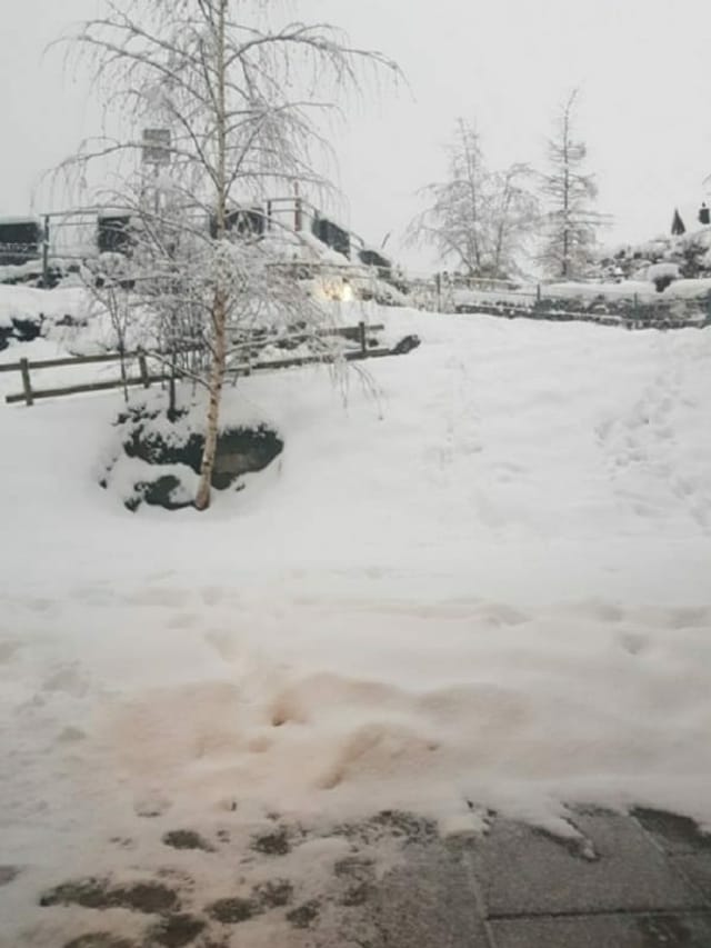 Schnee auf dem Sitzplatz