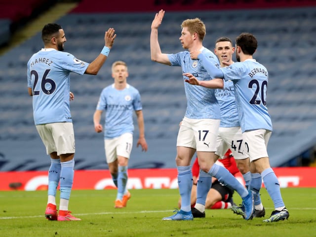 Riyad Mahrez und Kevin de Bruyne. Riyad Mahrez und Kevin de Bruyne.