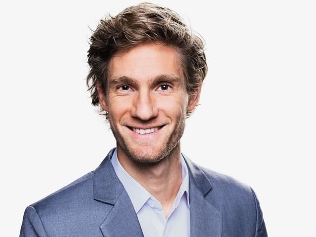 Kommentator Manuel Köng. Kommentator Manuel Köng.