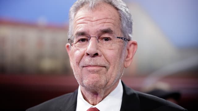 Der amtierende Bundespräsident: Alexander Van der Bellen. Der amtierende Bundespräsident: Alexander Van der Bellen.