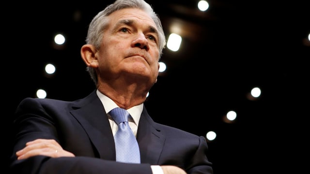 Jerome Powell wartet Ende November 2017 im US-Senat auf seine Nomination für das Amt des neuen Notenbank-Chefs. Jerome Powell wartet Ende November 2017 im US-Senat auf seine Nomination für das Amt des neuen Notenbank-Chefs.