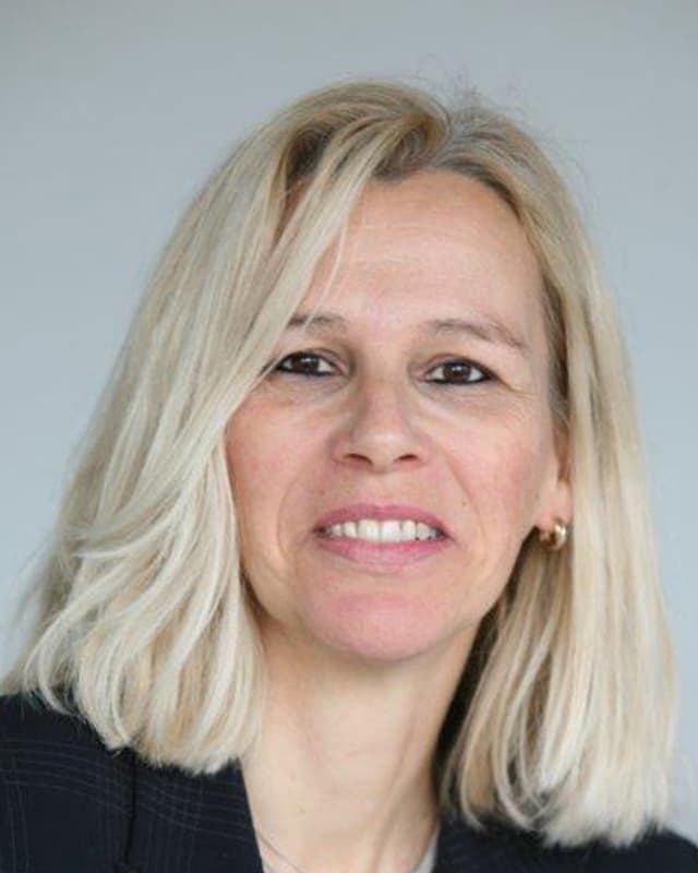 Porträt von Marianne Schneider Porträt von Marianne Schneider
