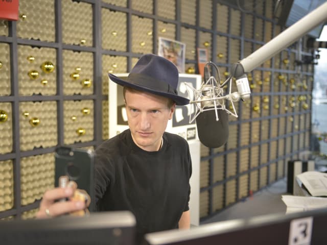 Büssi macht den Dodo.