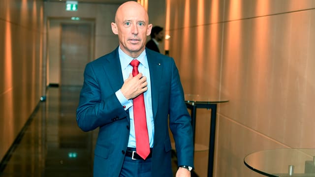 Raiffeisen-CEO Patrik Gisel Patrik Gisel. Raiffeisen-CEO Patrik Gisel Patrik Gisel.