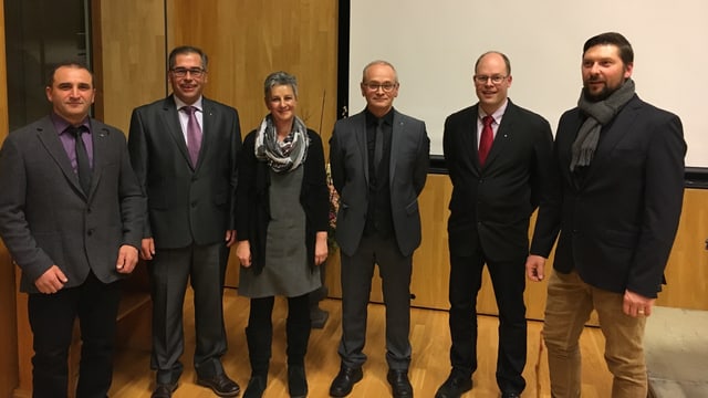 Victor Flepp, Clemens Berther, Iris Lombris, Robert Cajacob, Christoph Berger, Iso Mazzetta (da sanester). Victor Flepp, Clemens Berther, Iris Lombris, Robert Cajacob, Christoph Berger, Iso Mazzetta (da sanester).