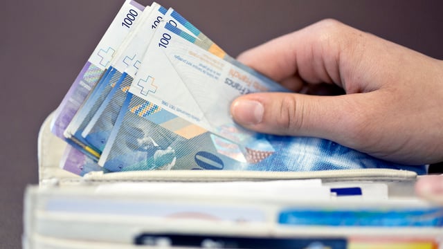 Ab 2014 wird das frühe Einzahlen der Steuern im Aargau belohnt.