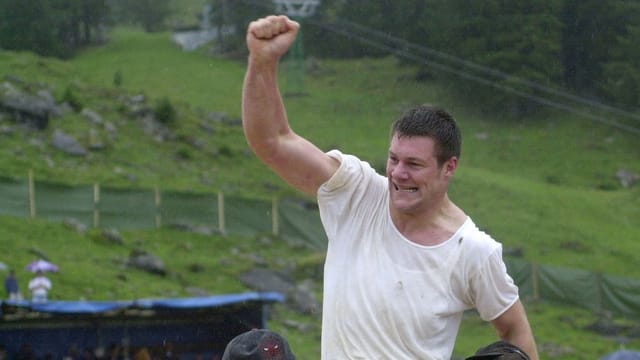 Thomas Sutter, Appenzell, gewann das erste Schwägalp-Bergkranzfest in der Nordostschweiz. Thomas Sutter, Appenzell, gewann das erste Schwägalp-Bergkranzfest in der Nordostschweiz.