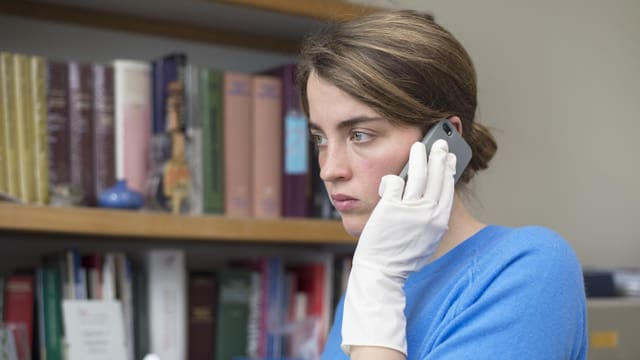 Adèle Haenel als Ärztin Jenny Davin in «La fille inconnue».