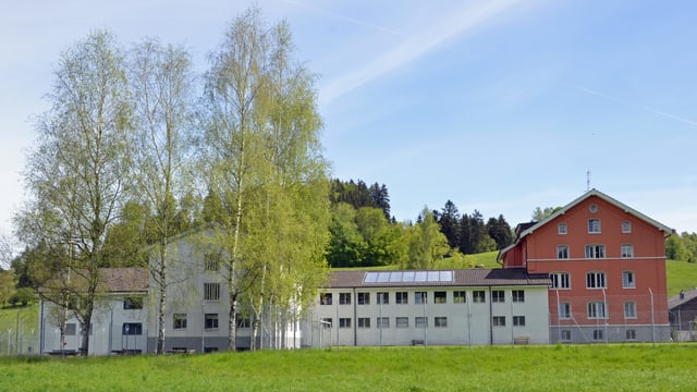 Aussenansicht der Strafanstalt. Aussenansicht der Strafanstalt.