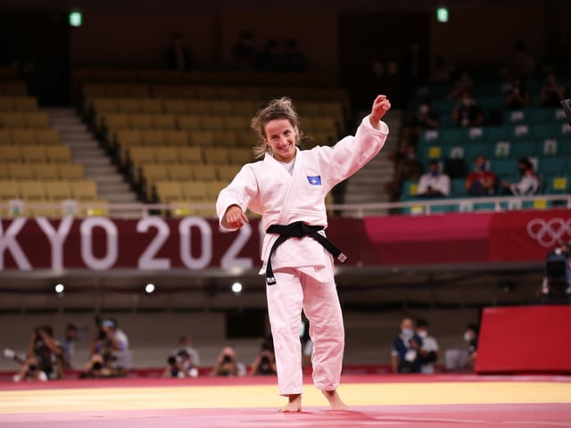 Distria Krasniqi. Distria Krasniqi.