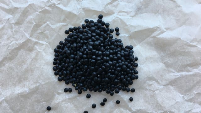 schwarze Beluga-Linsen schwarze Beluga-Linsen