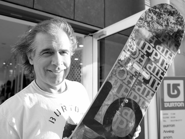 Jake Burton Carpenter hatte massgeblichen Einfluss auf die Entwicklung des Snowboards Jake Burton Carpenter hatte massgeblichen Einfluss auf die Entwicklung des Snowboards