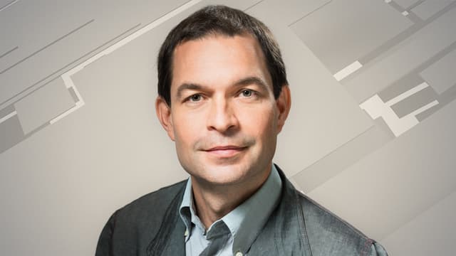 Philipp Zahn berichtet für SRF aus Italien und dem Vatikan. Philipp Zahn berichtet für SRF aus Italien und dem Vatikan.