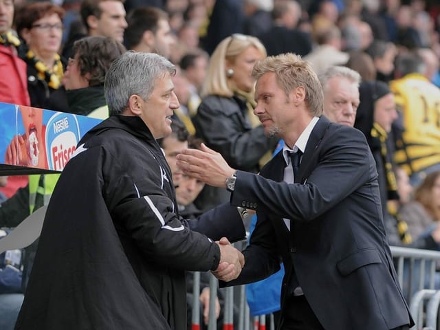 Muss FCB-Trainer Thorsten Fink zum Titel gratulieren: Petkovic. Muss FCB-Trainer Thorsten Fink zum Titel gratulieren: Petkovic.
