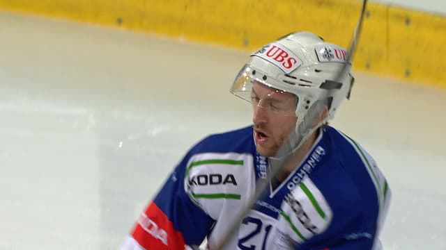 Kyle Wilson auf dem Eis. Kyle Wilson auf dem Eis.