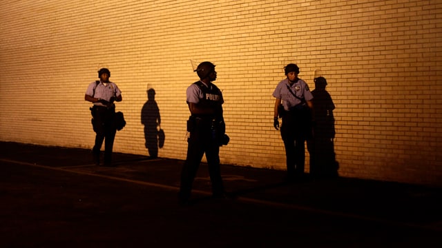 Polizeipatrouille in Ferguson. Polizeipatrouille in Ferguson.