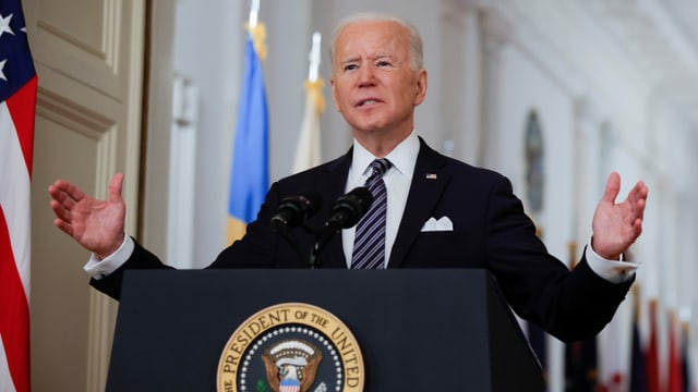 Joe Biden kündigt Impfstoffe für alle ab Mai an