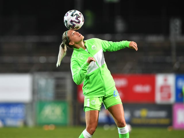 Lara Dickenmann. Lara Dickenmann.