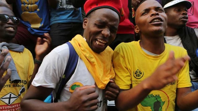 Junge afrikanische Männer Junge afrikanische Männer